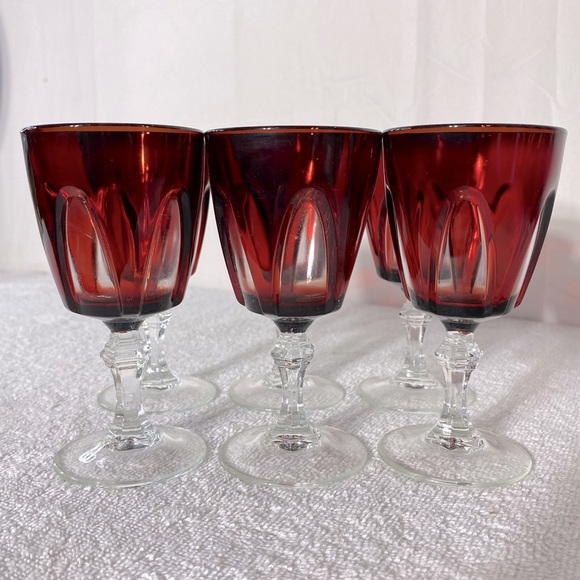 Vintage 1970’s Luminarc Arcoroc Small Gothic Red Wine Glasses x6 - Picture 6 of 11